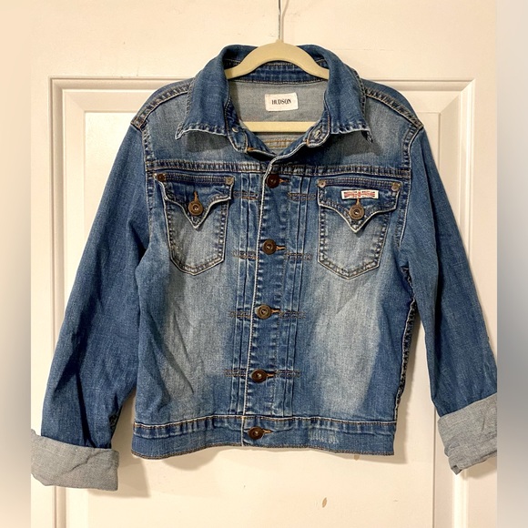 HUDSON JEANS KIDS DENIM JACKET SIZE SMALL (FITS SIZE 7-8, runs large!) - Picture 1 of 7